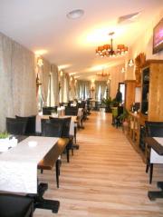 Inchiriere spatiu comercial 220 mp restaurant in Ploiesti ultracentral