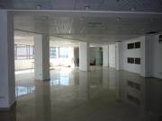 Inchiriere spatii comerciale/birouri clasa A in Ploiesti Vest