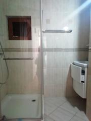 Vanzare apartament 3 camere, in Ploiesti-Republicii, langa scoala 14