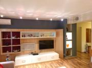 Apartament cu 3 camere de inchiriat in zona Democretiei