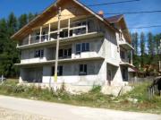 Vanzare casa 12 camere in Cheia