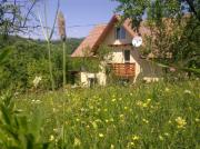 Vanzare casa 6 camere in Cerasu, zona Valenii de Munte